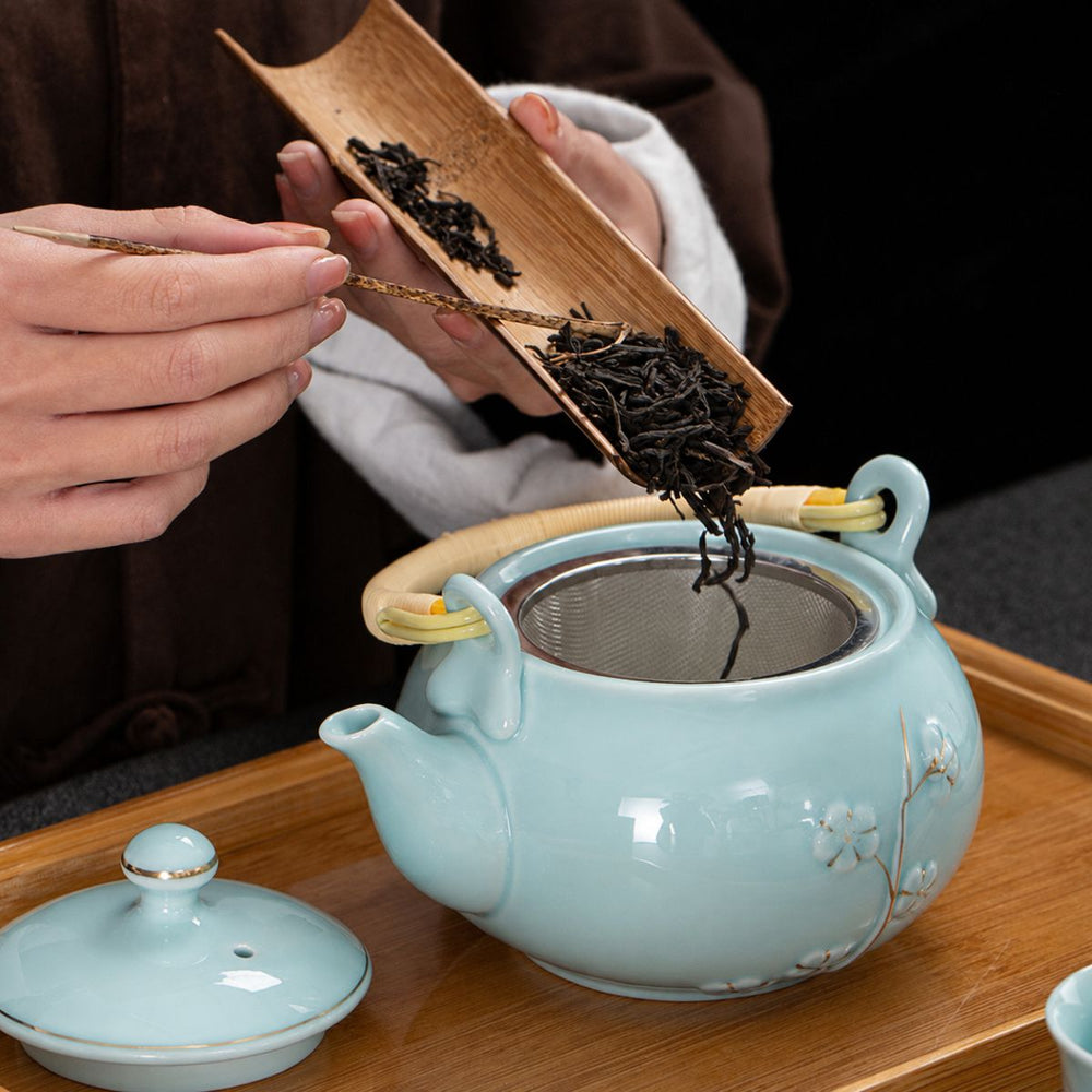 Aiko Japanese Jade porcelain tea set with bamboo tray – Celadon Blue