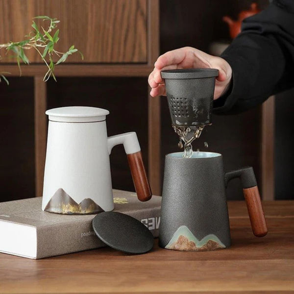 Hakone ceramic tea mug with infuser