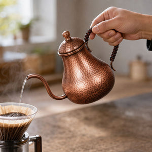 Jade Copper Gooseneck Kettle – 700ml Hammered Finish