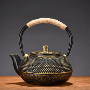 Kaito Cast Iron Teapot with Infuser – Antique Gold