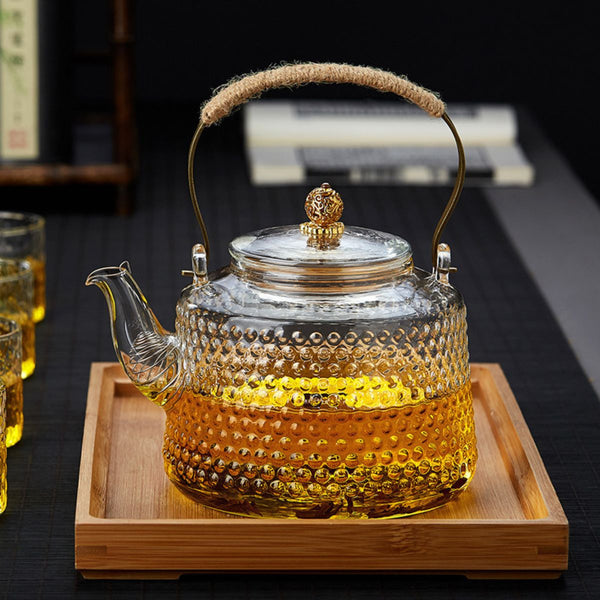 Lian Chinese glass teapot with strainer – 1.4L Hammered borosilicate glass