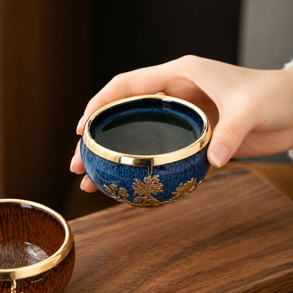 Ming Chinese tea cup set – 5 Glazed ceramic cups with gold detailing