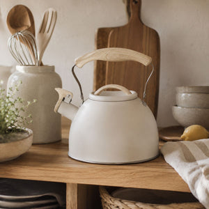 Mira 3L whistling kettle – Stainless steel – Ivory White