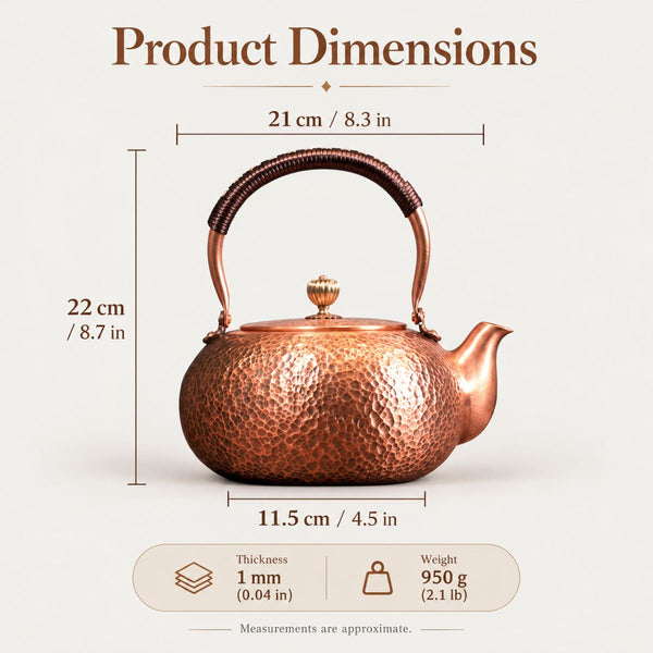 Varen copper kettle dimensions: 8.7 in high, 8.3 in wide, 4.5 in base (22 × 21 × 11.5 cm)