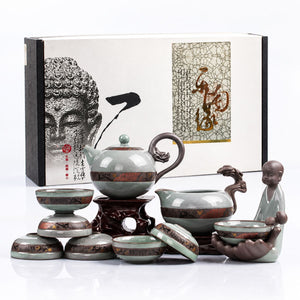 Yunlong Chinese Ruyao ceramic tea set displayed in front of its gift box